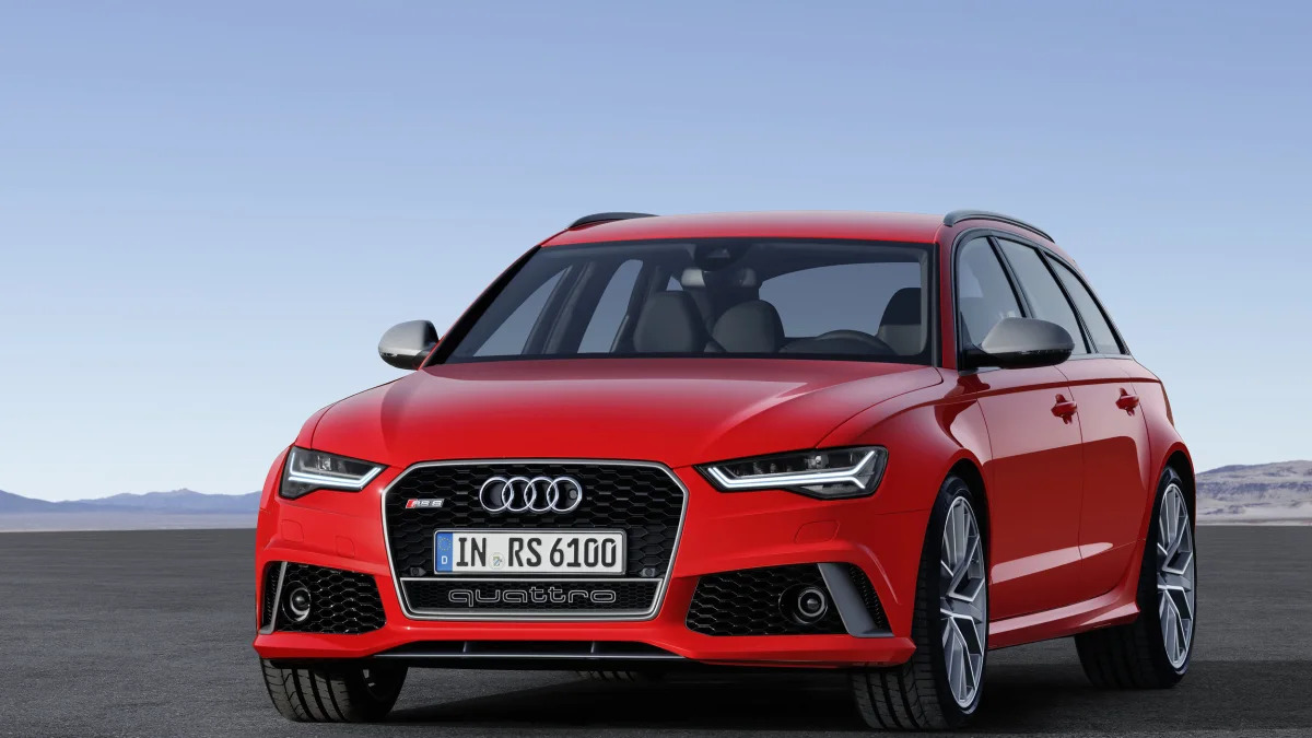 red audi rs6 avant performance front