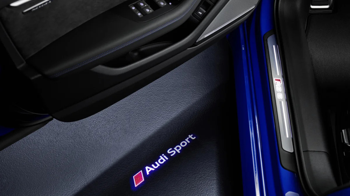 2021 Audi RS 6 Avant RS Tribute Edition