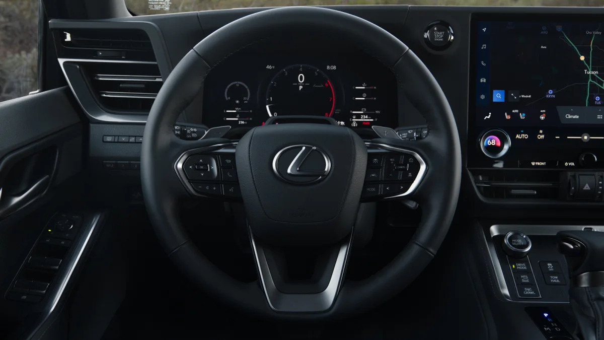2024 Lexus GX 550 Overtrail steering wheel