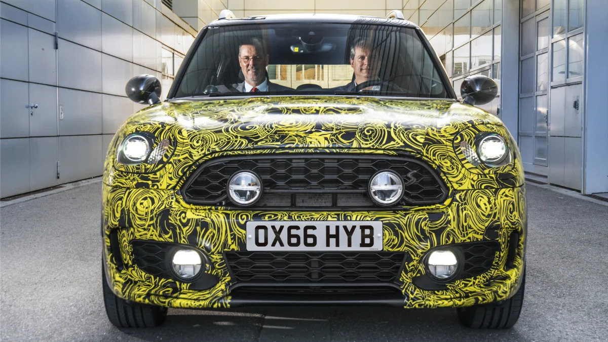 Mini Plug-In Hybrid Front End Exterior