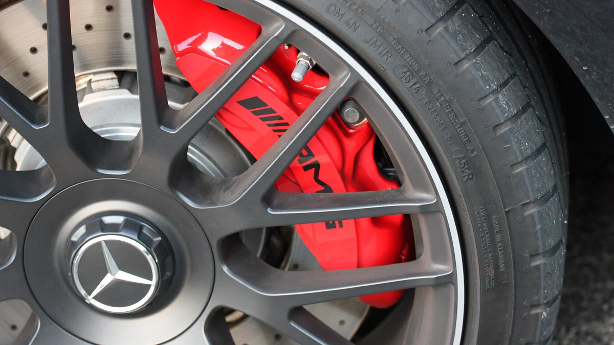 2015 Mercedes-AMG C63 S brakes