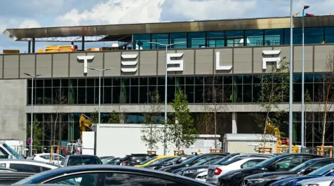 <h6><u>Tesla to offer German workers pay rise this year</u></h6>