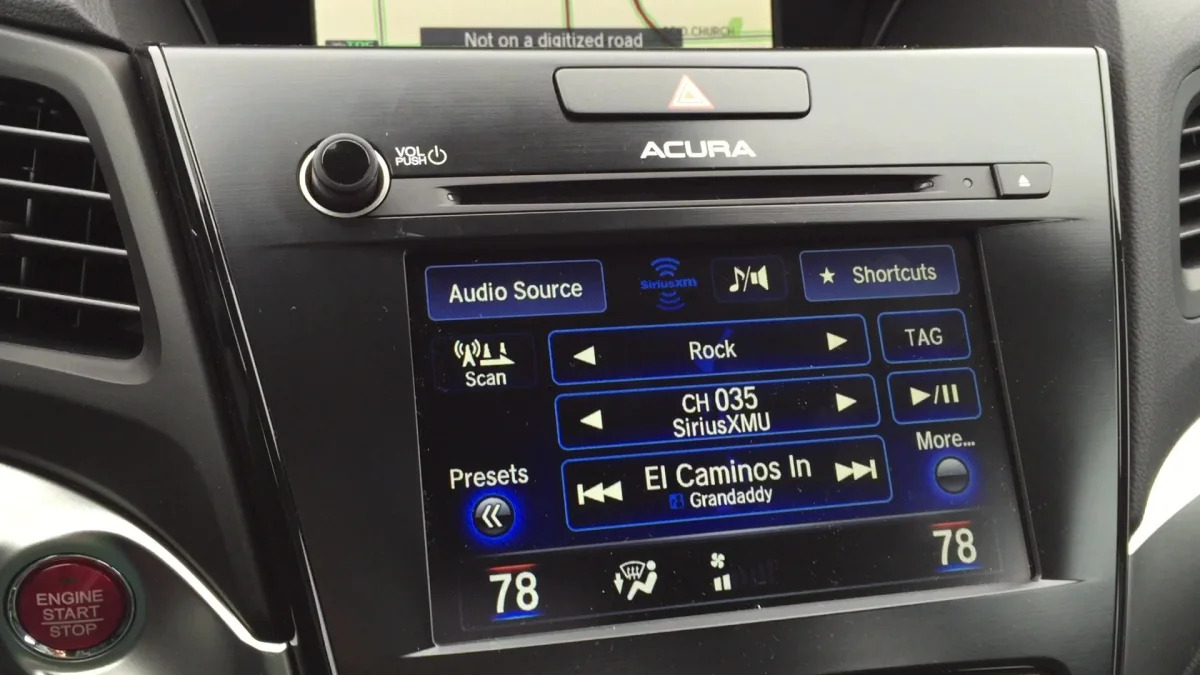 2016 Acura ILX Infotainment Screen Shortcuts | Autoblog Short Cuts