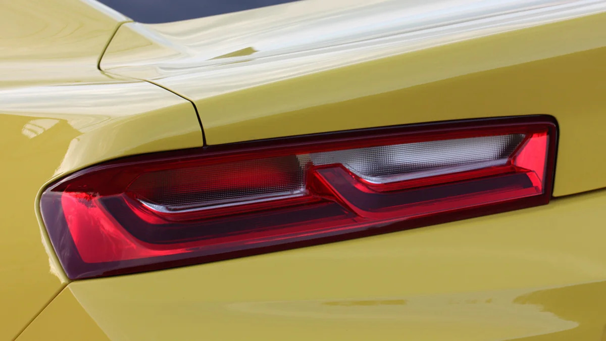 2016 Chevrolet Camaro taillight