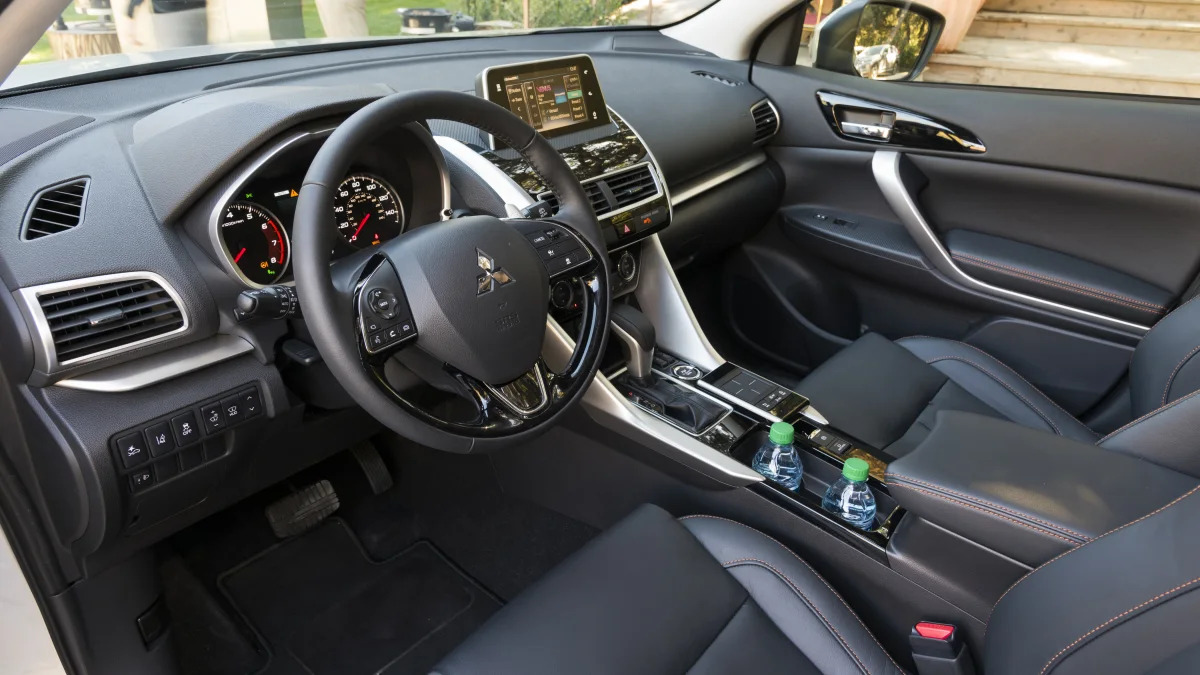 2019 Mitsubishi Eclipse Cross interior