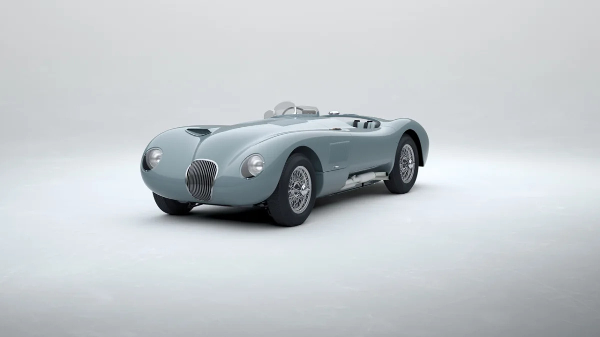 Jaguar Classic C-type_Pastel Blue