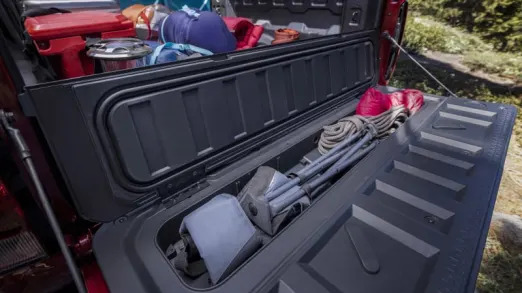 2023 Chevrolet Colorado tailgate bin