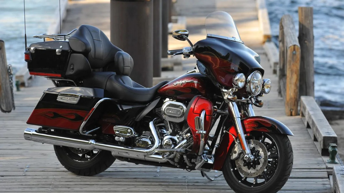 2011 Harley-Davidson CVO Ultra Classic Electra Glide