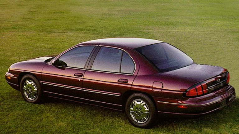 1999 Chevrolet Lumina Base 4dr Sedan