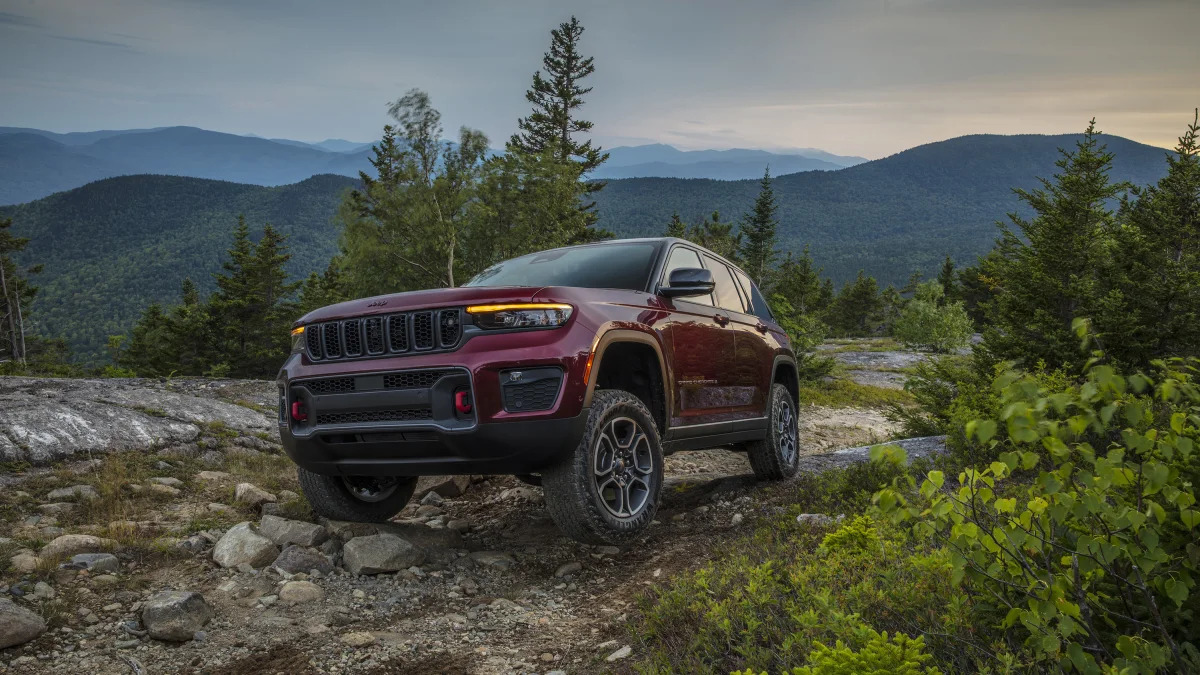 All-new 2022 Jeep® Grand Cherokee Trailhawk