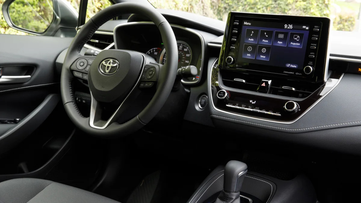 2019 Toyota Corolla Hatchback SE Interior