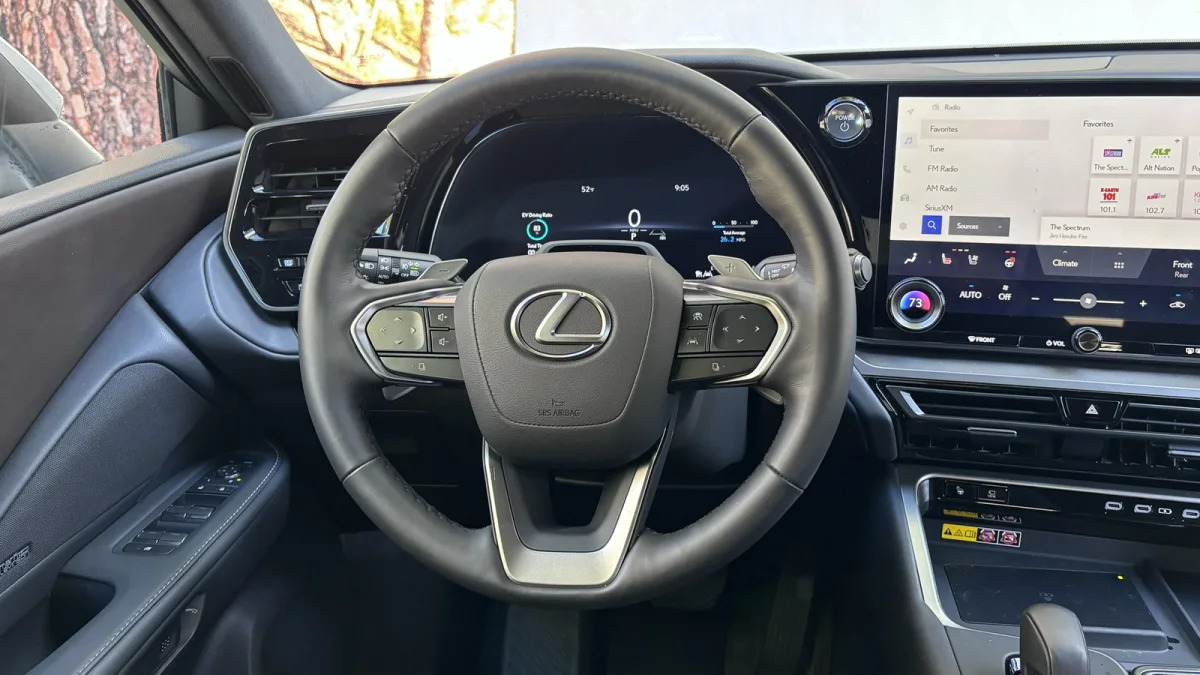 2024 Lexus TX 550h+ steering wheel