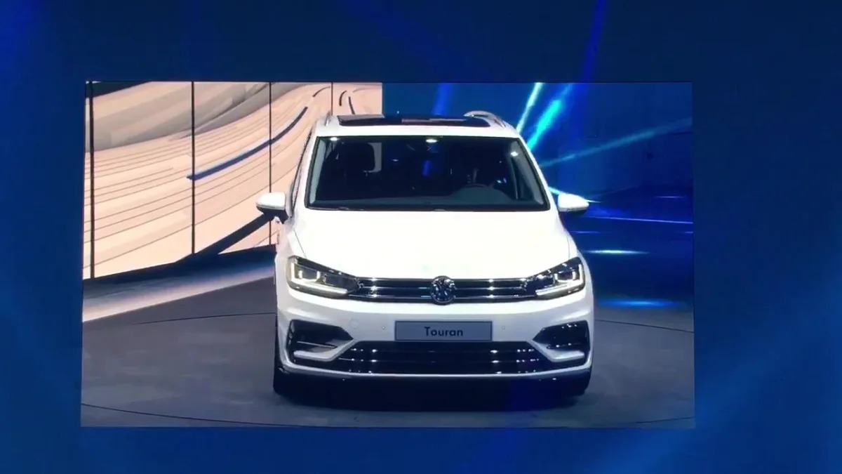 Volkswagen Touran | 2015 Geneva Motor Show | Autoblog Short Cuts