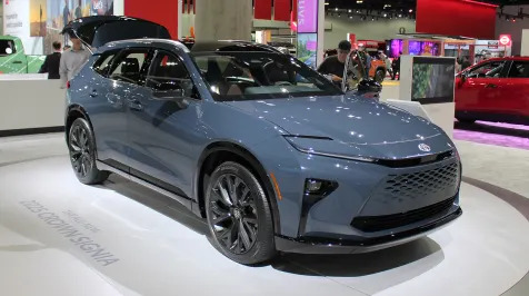<h6><u>2025 Toyota Crown Signia at L.A. Auto Show</u></h6>