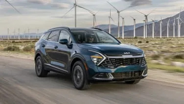 2024 Kia Sportage Hybrid adds two features, MSRP up $910 over last year