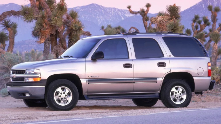 2004 Chevrolet Tahoe LS 4x2