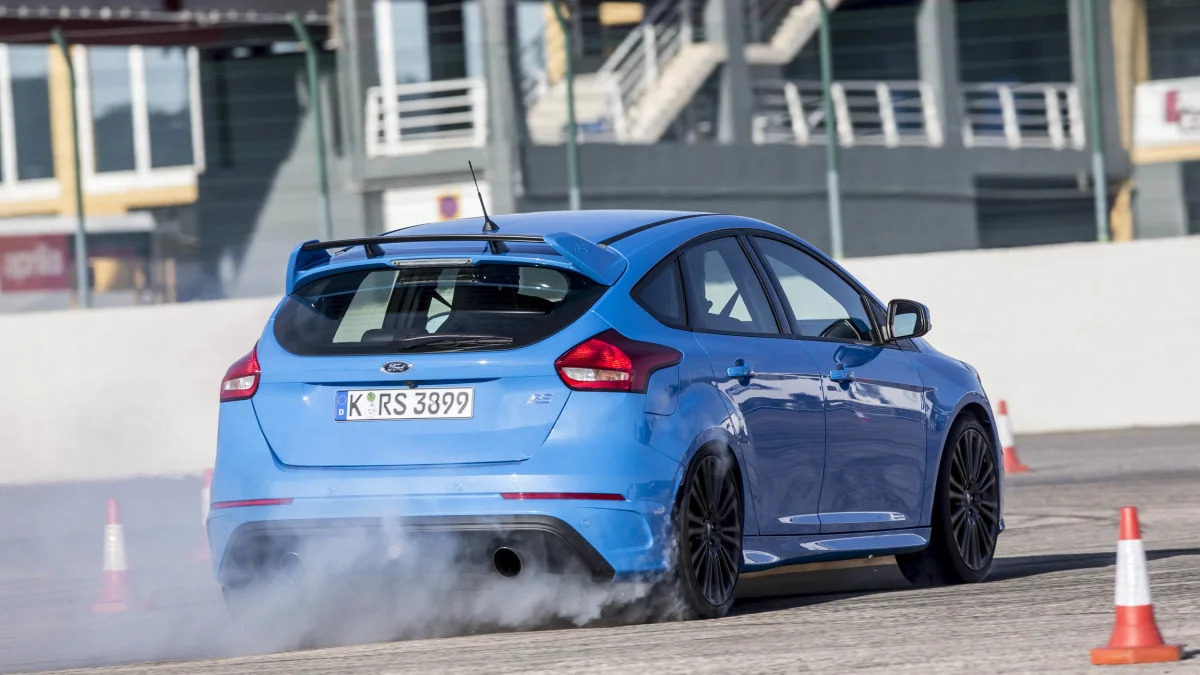 Ford Focus RS Drifting
