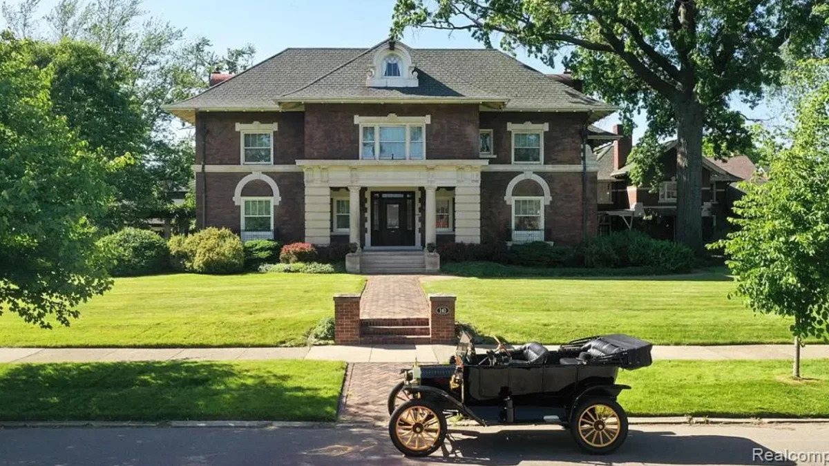 Henry Ford's house on 140 Edison Street