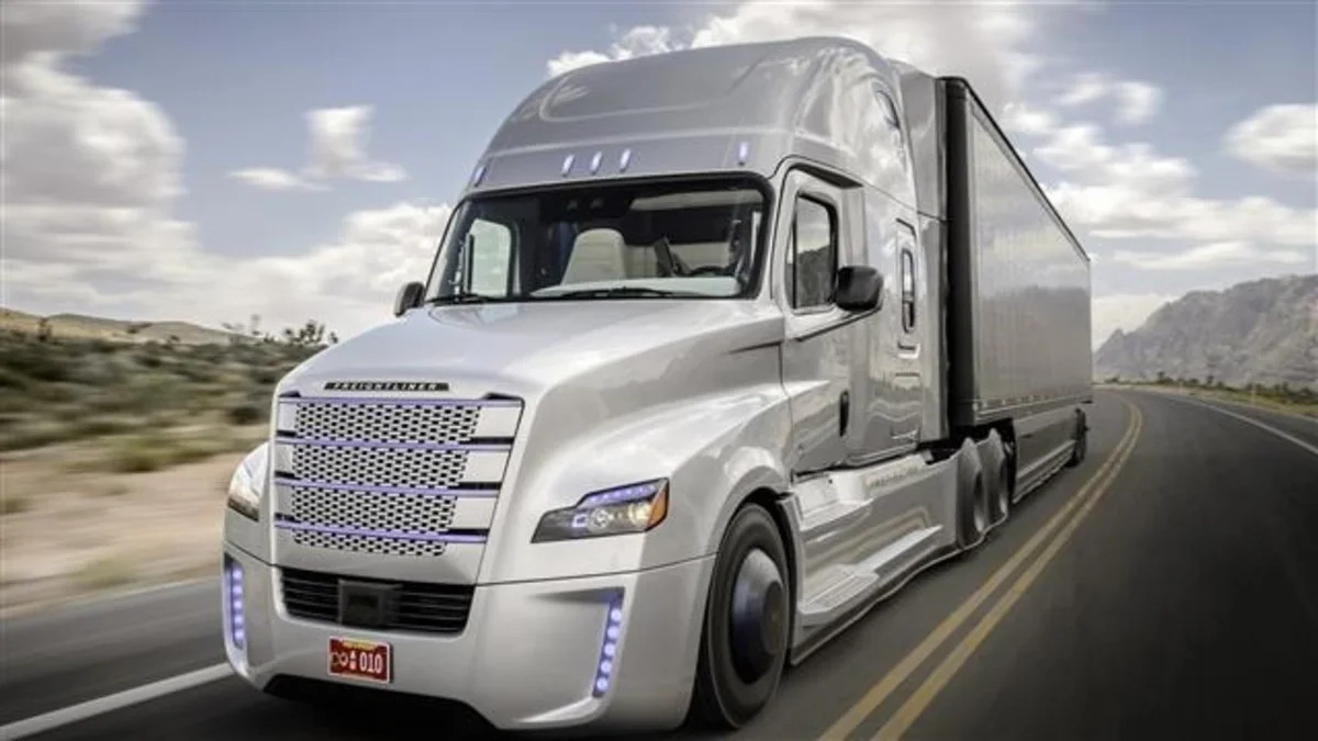 Daimler's Autonomous Trucks to Be Tested in Nevada