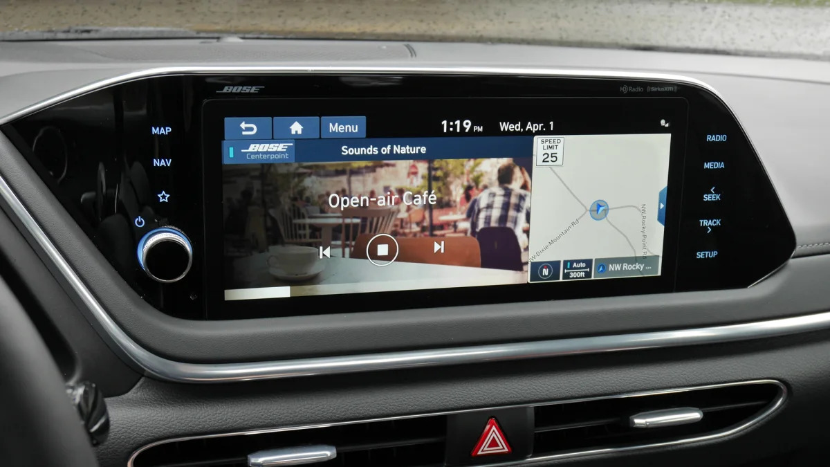 2020 Hyundai Sonata touchscreen 04