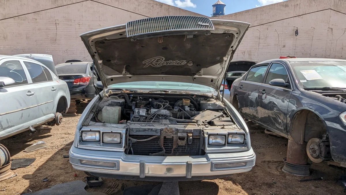 28 - 1986 Buick Riviera in Arizona junkyard - photo by Murilee Martin