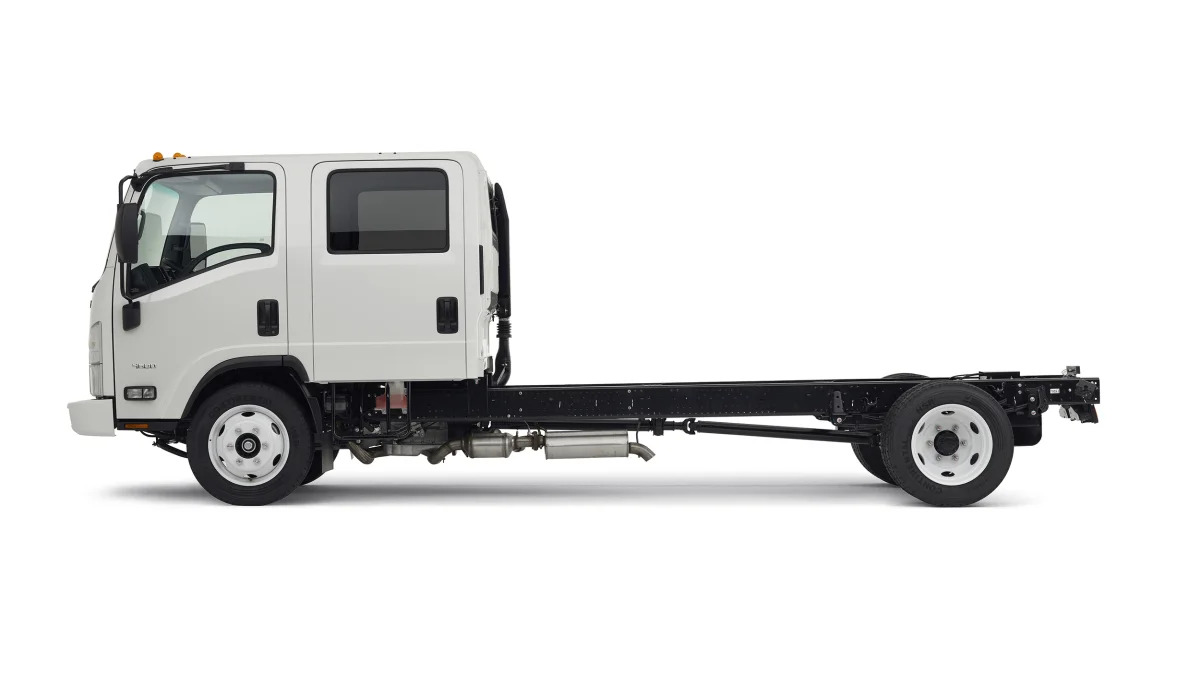 2016 chevy 4500 medium duty truck profile