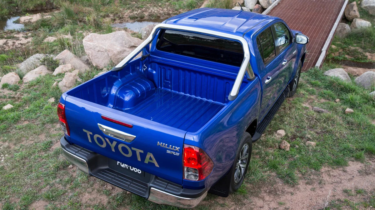 2016 Toyota HiLux pickup bed above
