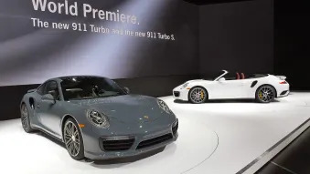 2017 Porsche 911 Turbo: Detroit 2016
