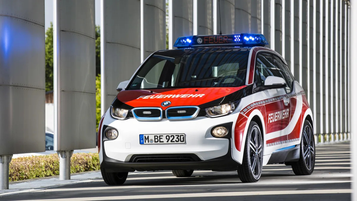 BMW i3 fire vehicle front germany