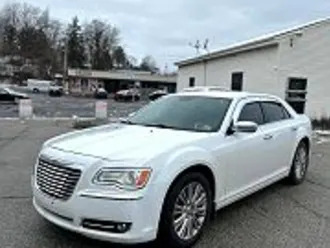 2013 Chrysler 300 Color, Specs, Pricing