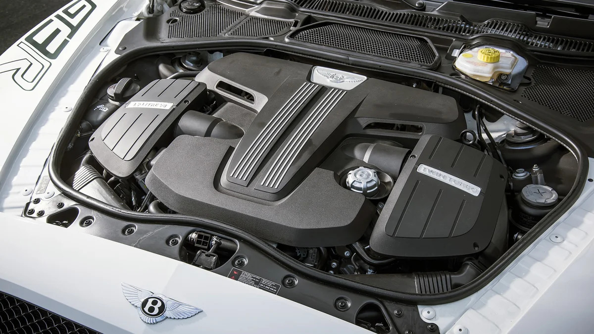 2015 Bentley Continental GT3-R engine
