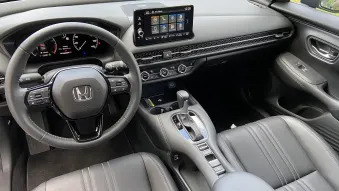 2023 Honda HR-V interior