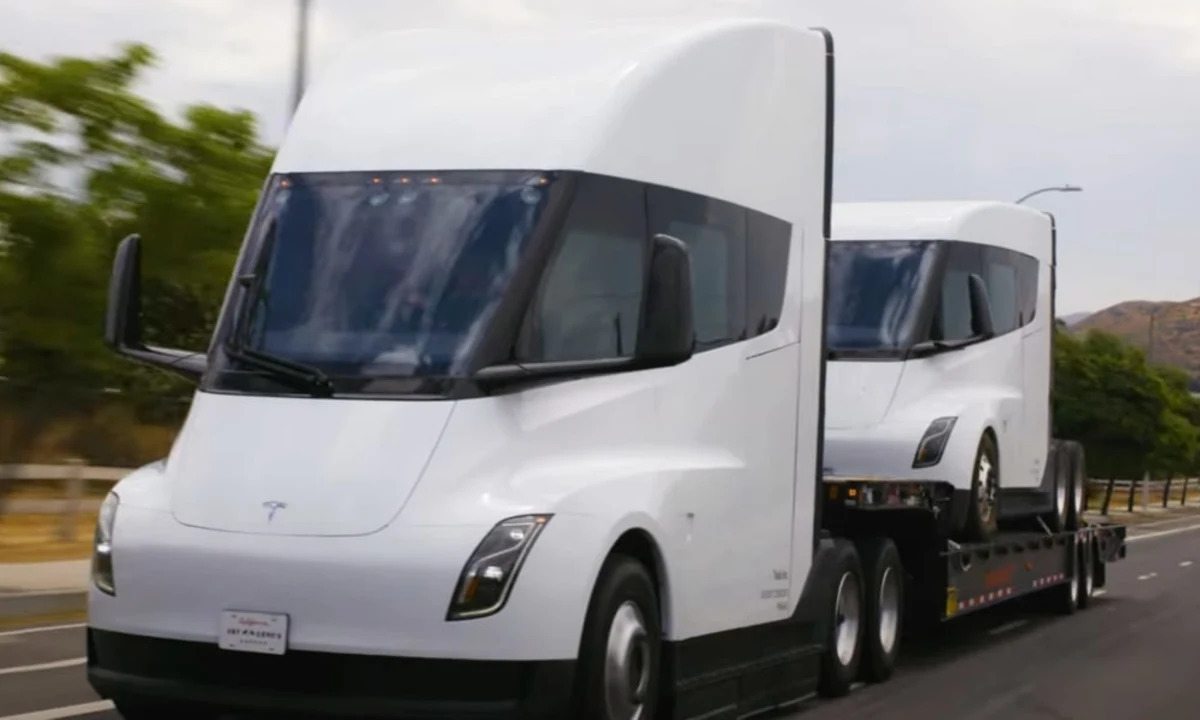 Tesla Has Barely Made Any Semi Trucks, Recall Filing Shows