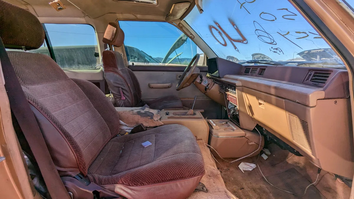 34 - 1984 Toyota TownAce van in Colorado junkyard - photo by Murilee Martin
