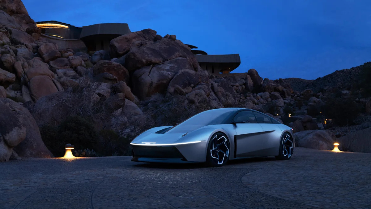 The Chrysler Halcyon Concept exemplifies a fully electrified fut