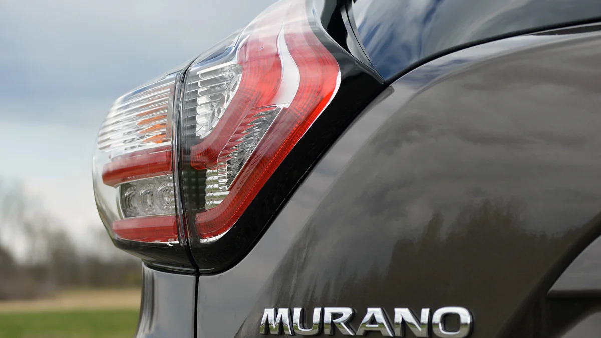 2015 Nissan Murano taillights