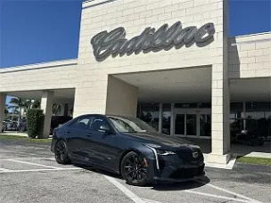 2022 Cadillac CT4 V