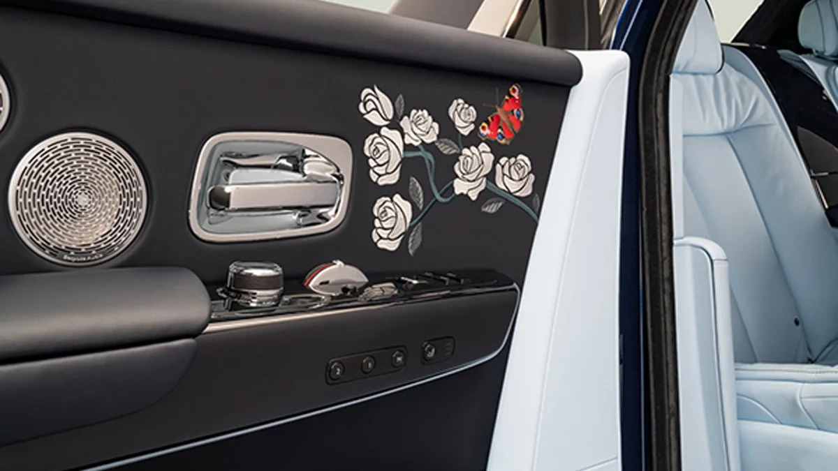 Rolls-Royce Phantom Floral Bespoke