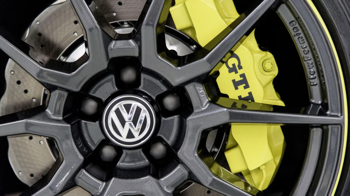 VW Golf GTI Dark Shine edition worthersee wheel
