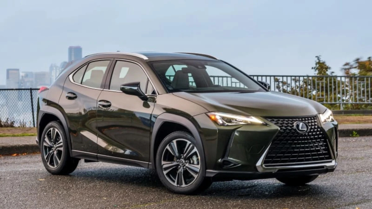 2022 Lexus UX Review | What's new, price, hybrid mpg, pictures