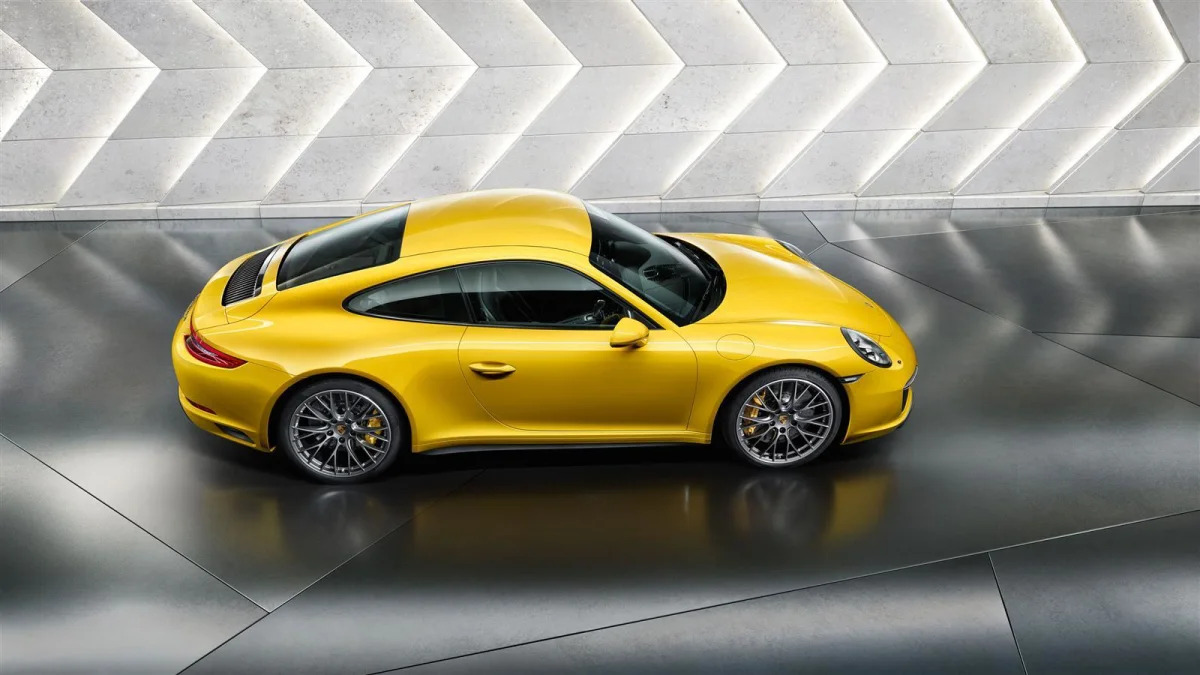 Porsche 911 in yellow
