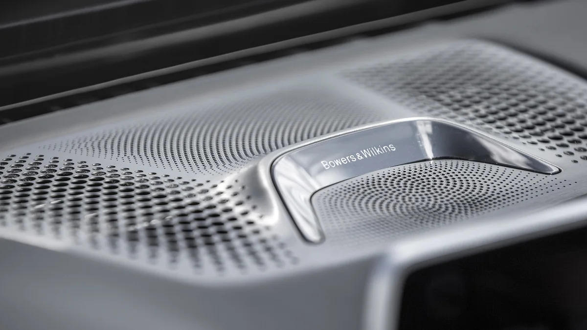 2016 BMW 7 Series speaker