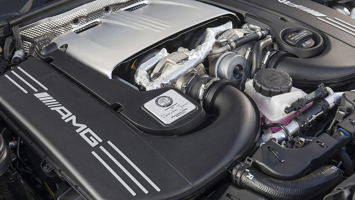 2017 Mercedes-AMG C63 Coupe engine