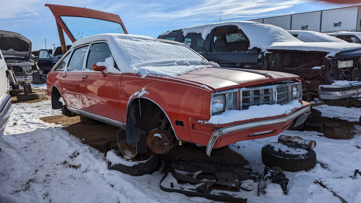 99 - 1980 Pontiac Phoenix in Colorado junkyard - photo by Murilee Martin