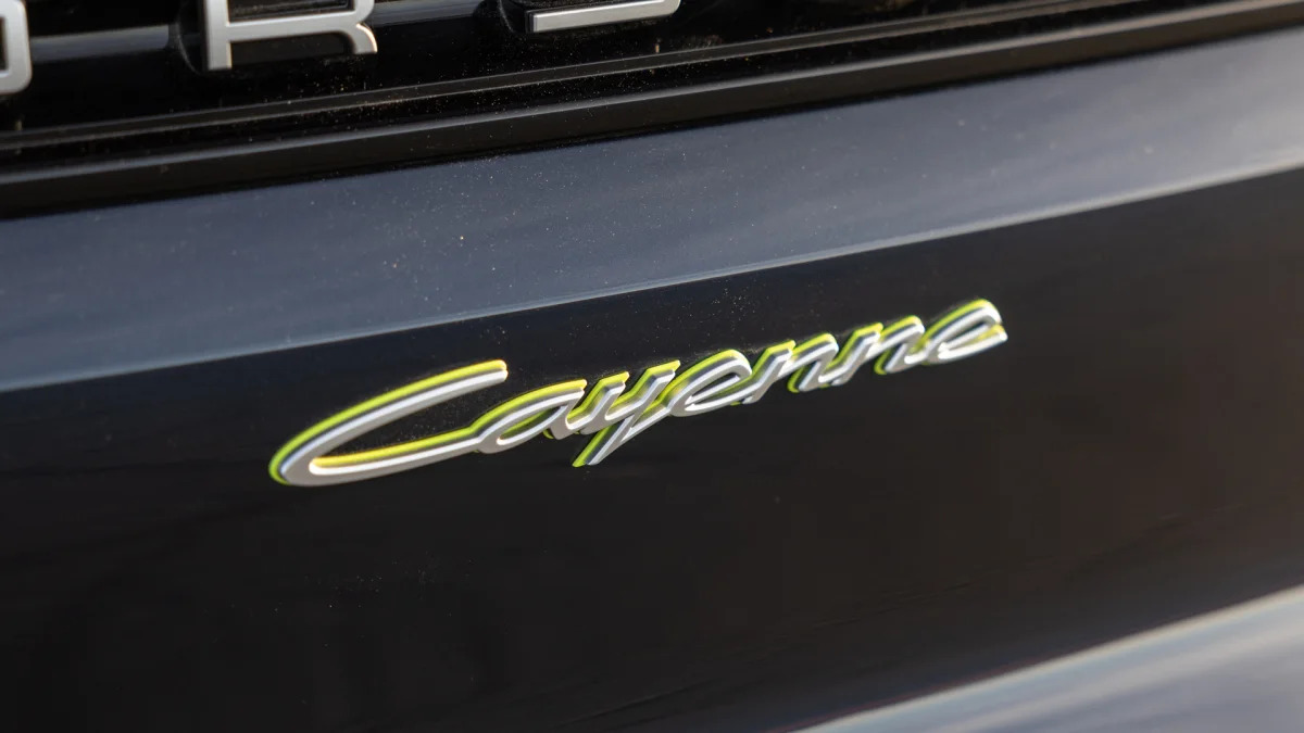 2024 Porsche Cayenne E-Hybrid badge