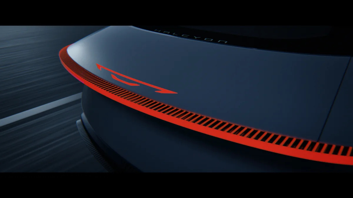 The Chrysler Halcyon Concept’s Active Aero Technology incorpor