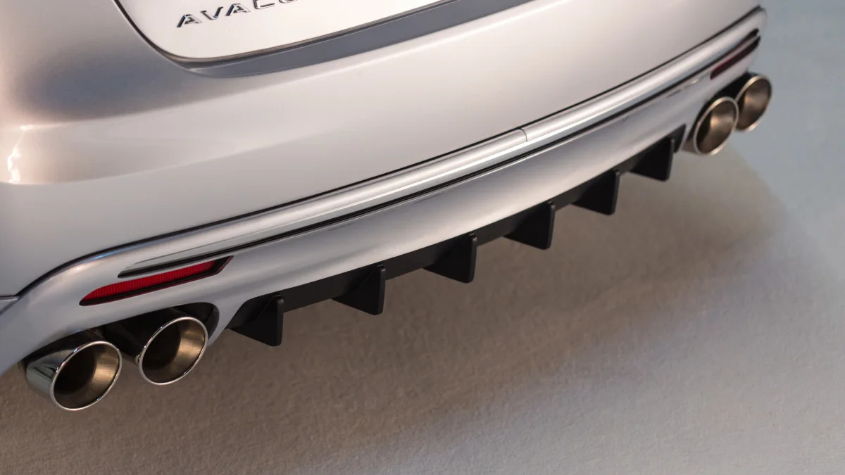 Toyota Avalon TRD SEMA Concept rear diffuser