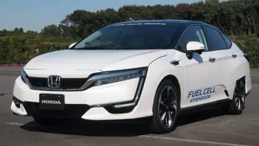 Honda lets us 'drive' the FCEV; PHEV with 40-mile EV range