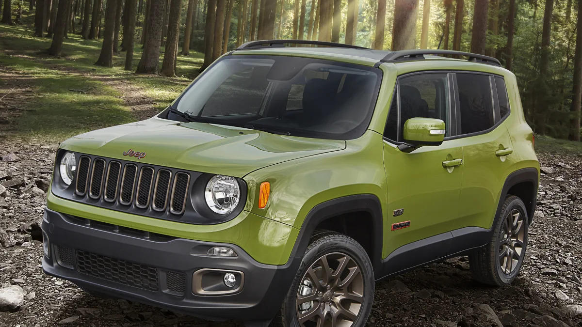2016 Jeep Renegade 75th Anniversary Edition front 3/4