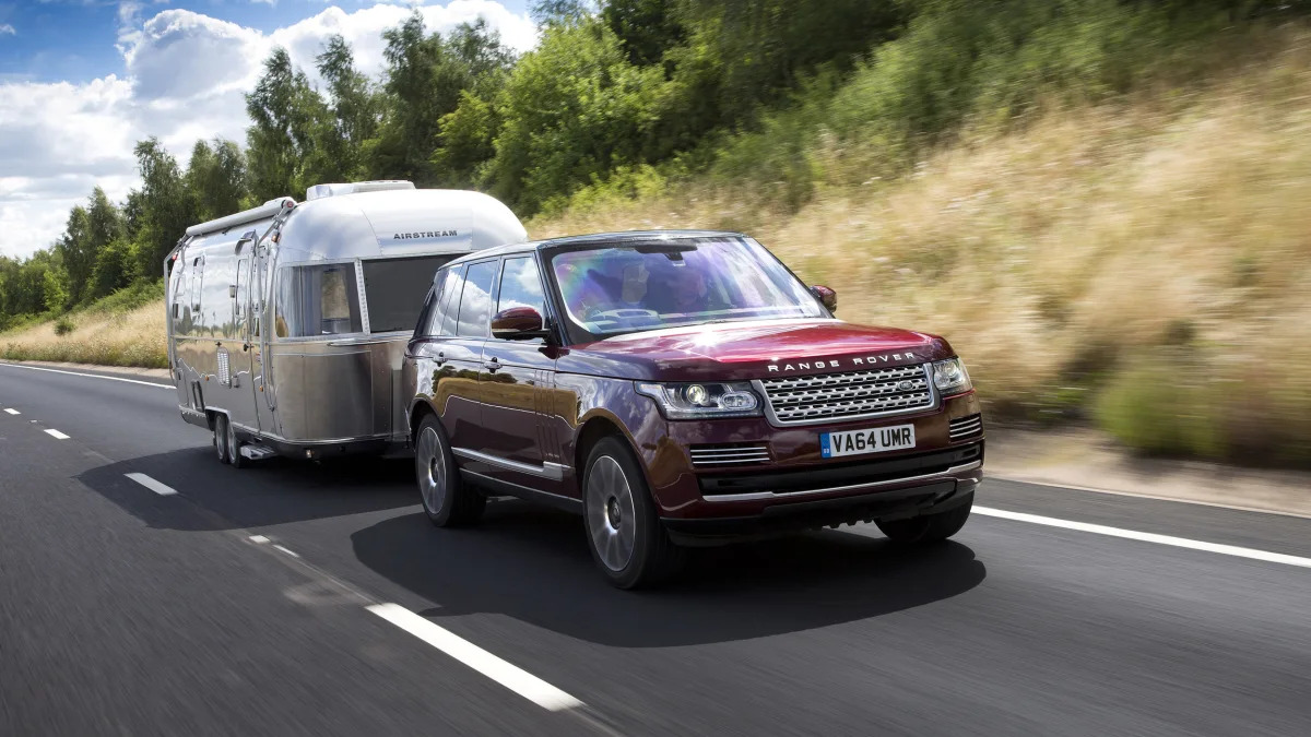 Land Rover Range Rover Airstream trailer